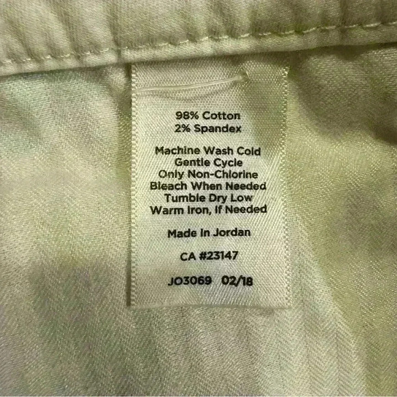 Women’s Colorful Talbots Perfect Skimmer Capris - Picture 4 of 7